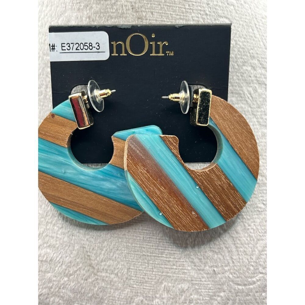 nOir Jewelry Multicolor Hoop Earrings Striped Resin & Wood Design B66